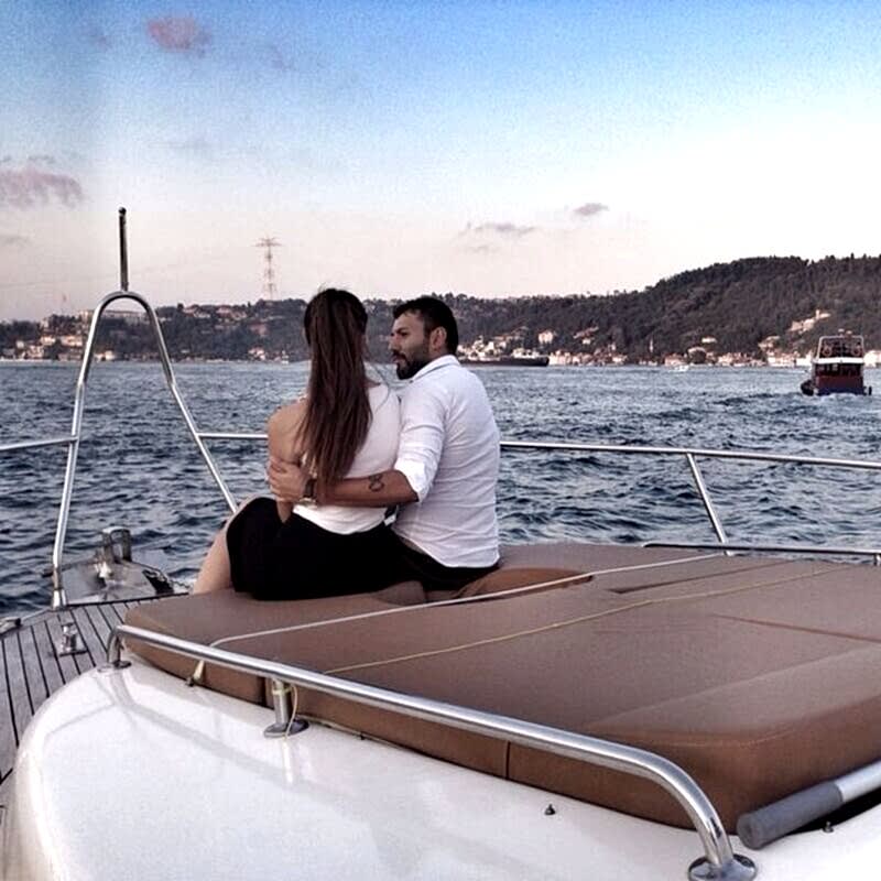 Evlilik Teklifi Nerede Yapılır? Klasikten Efsaneye 5 Alternatif