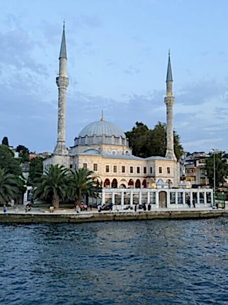 Beylerbeyi Camii